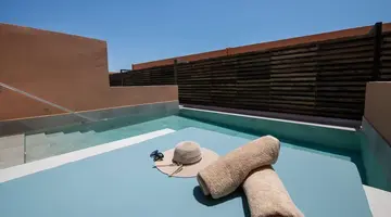 Kiani Beach Resort Family