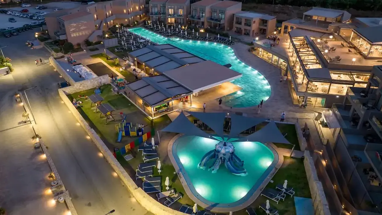 Kiani Beach Resort Family