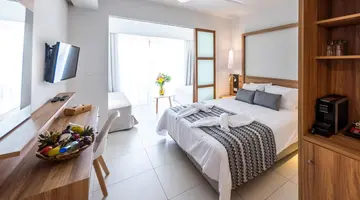 Kiani Beach Resort