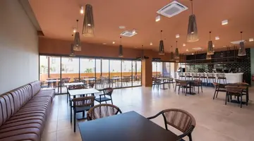 Kiani Beach Resort