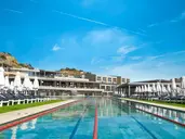 Kiani Beach Resort