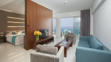 King Evelthon Beach Hotel and Resort