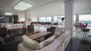 King Evelthon Beach Hotel and Resort