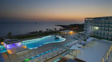 King Evelthon Beach Hotel and Resort