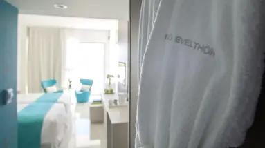 King Evelthon Beach Hotel and  Resort