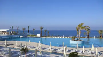King Evelthon Beach Hotel and Resort