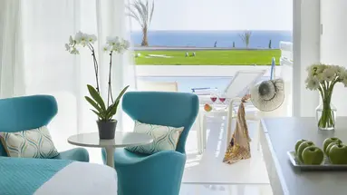 King Evelthon Beach Hotel and Resort