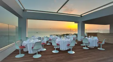 King Evelthon Beach Hotel and  Resort