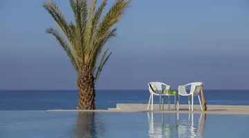 King Evelthon Beach Hotel and Resort