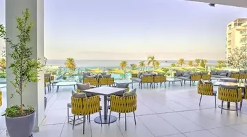 King Evelthon Beach Hotel and Resort
