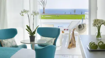King Evelthon Beach Hotel and  Resort
