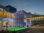 King Evelthon Beach Hotel & Resort