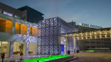 King Evelthon Beach Hotel & Resort