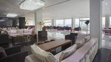 King Evelthon Beach Hotel & Resort