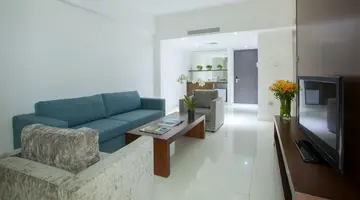 King Evelthon Beach Hotel & Resort