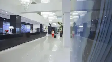 King Evelthon Beach Hotel & Resort