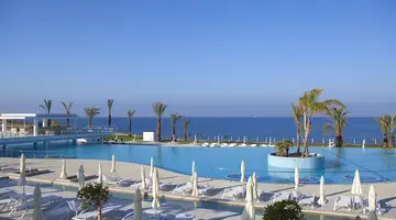 King Evelthon Beach Hotel & Resort