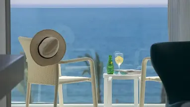 King Evelthon Beach Hotel & Resort