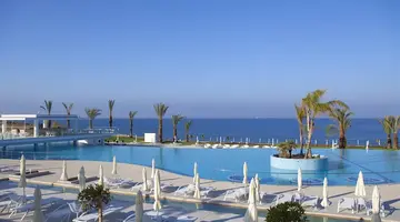 KING EVELTHON BEACH HOTEL & RESORT