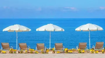 King Evelthon Beach Hotel & Resort
