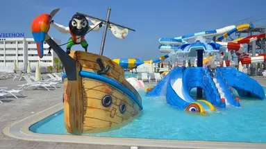King Evelthon Beach Hotel & Resort