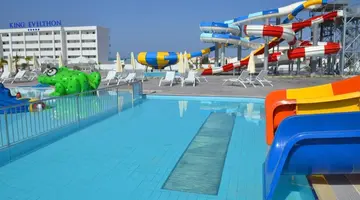 King Evelthon Beach Hotel