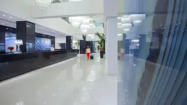 King Evelthon Hotel