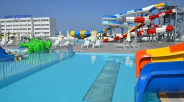 King Evelthon Hotel