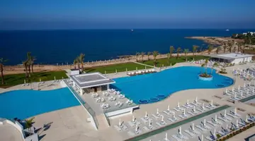 King Evelthon Hotel