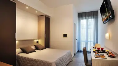 KING HOTEL