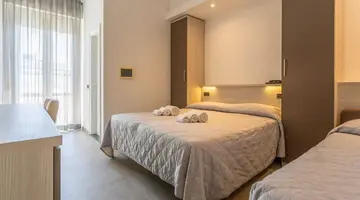 KING HOTEL