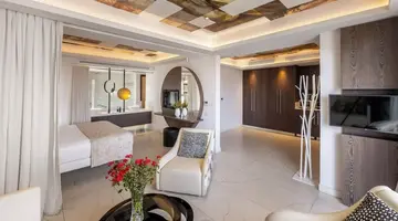 King Jason Hotel