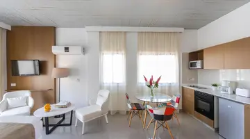 King Jason Paphos by Louis Hotels (Adults Only)