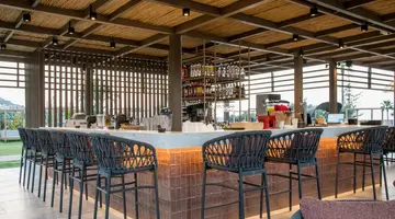 KING MINOS RETREAT RESORT & SPA