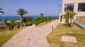 KING MINOS RETREAT RESORT & SPA