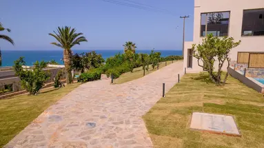 KING MINOS RETREAT RESORT & SPA