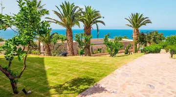 KING MINOS RETREAT RESORT & SPA
