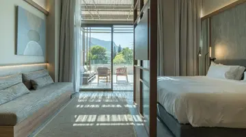 KING MINOS RETREAT RESORT & SPA