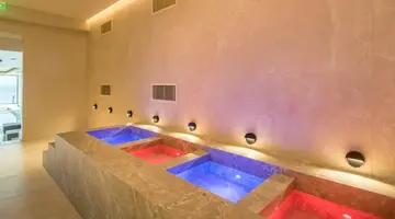 KING MINOS RETREAT RESORT & SPA