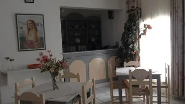 King Thiras Hotel