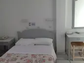 King Thiras Hotel