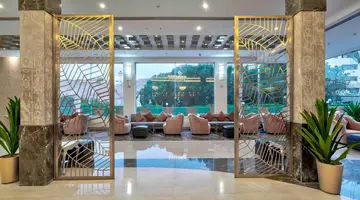 King Tut Aqua Park Beach Resort