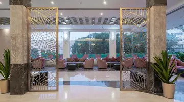 King Tut Aqua Park Beach Resort