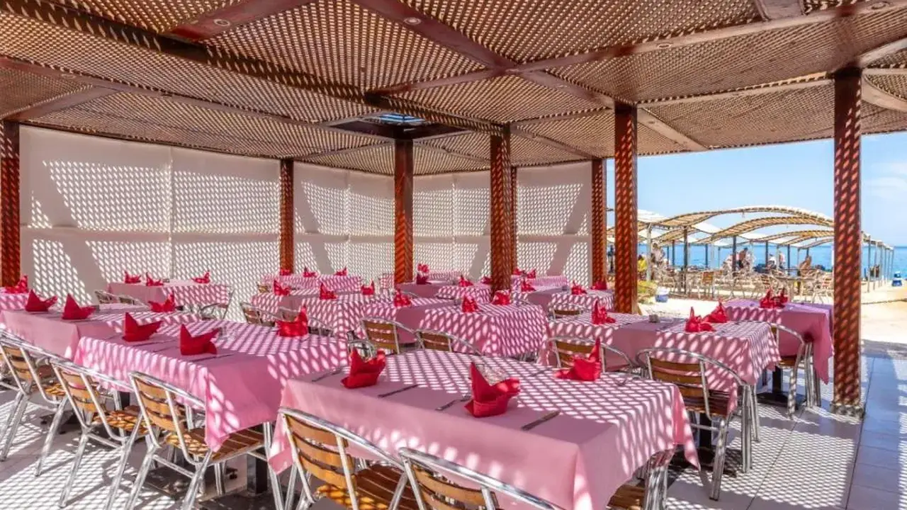 KING TUT AQUAPARK BEACH RESORT