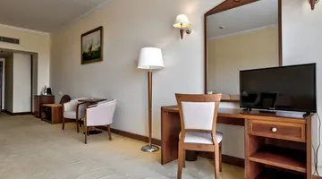 Kipriotis Panorama Hotel and Suites
