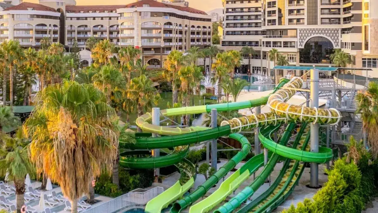 KIRMAN ARYCANDA HOTEL DE LUXE