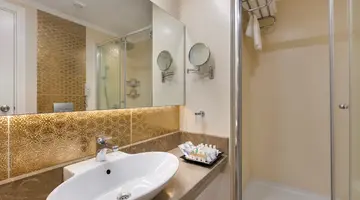 KIRMAN BELAZUR RESORT & SPA