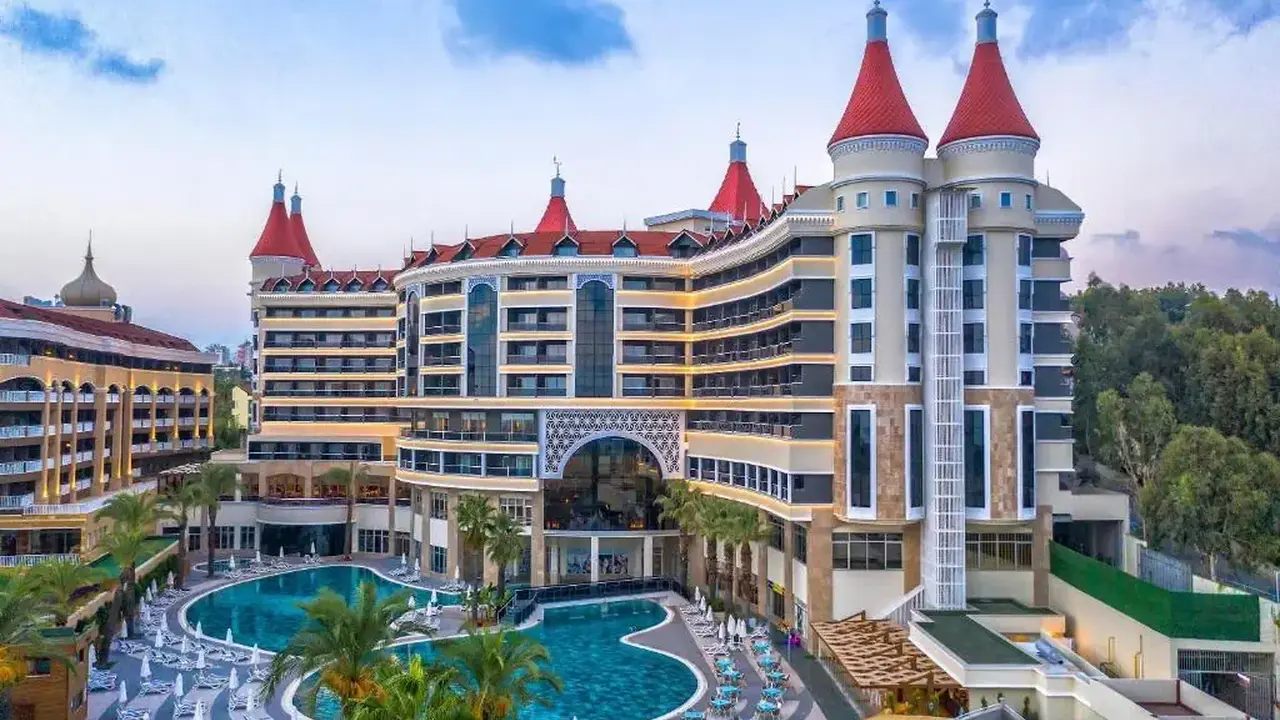 KIRMAN LEODIKYA RESORT