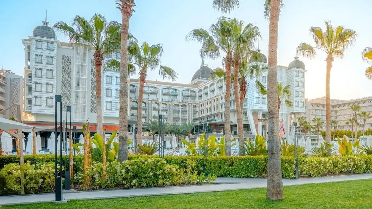 KIRMAN SIDERA LUXURY & SPA