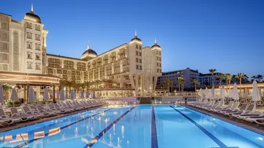 Kirman Sidera Luxury & Spa